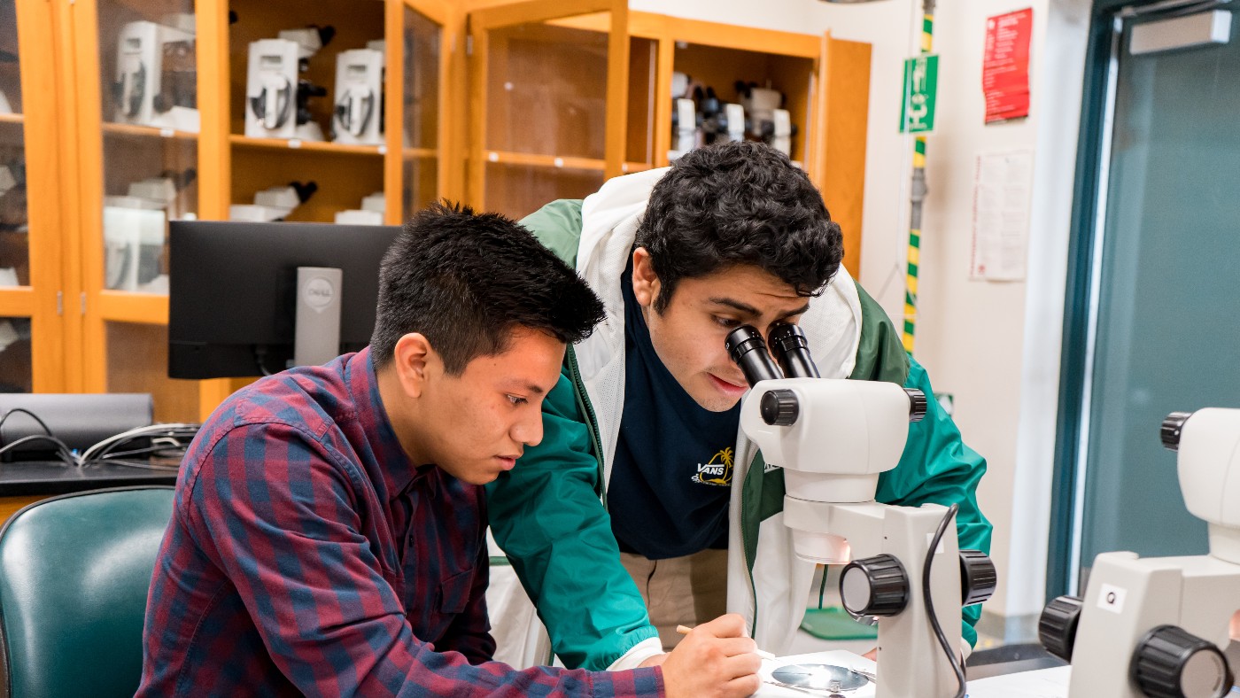 Plant Lab Students