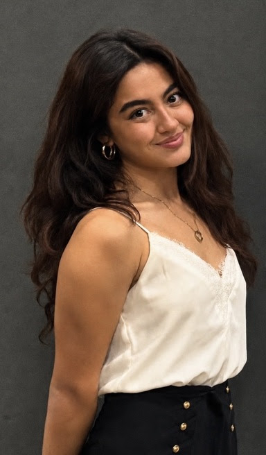 Commencement speaker Daniela de Souza
